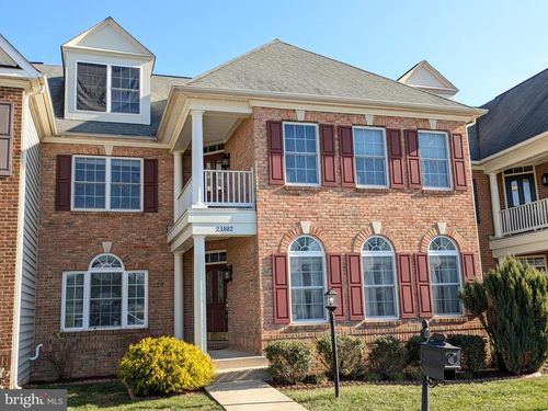 21882 Brickshire Cir, ASHBURN, VA, 20148-8024 | Card Image