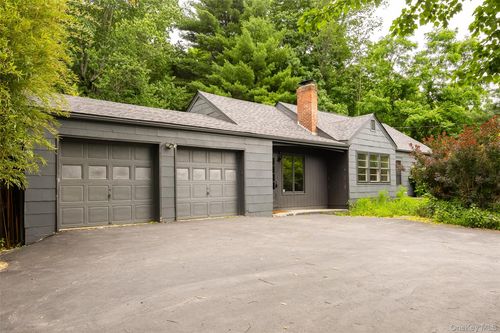 166 Vassar Road, Poughkeepsie (Town), NY, 12603 | Card Image