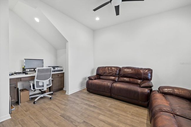 8330 Abalone Loop, House other with 3 bedrooms, 3 bathrooms and null parking in Parrish FL | Image 24