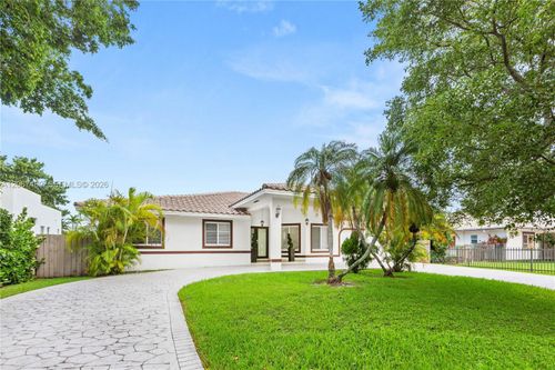 9840 Nw 28th Ter, Doral, FL, 33172-1338 | Card Image