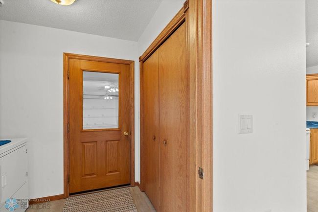 Door to Garage | Image 21