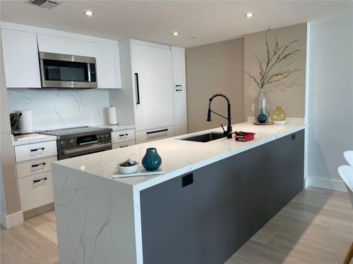 apt-2611-50 Biscayne Blvd, Miami, FL, 33132-2937 | Card Image