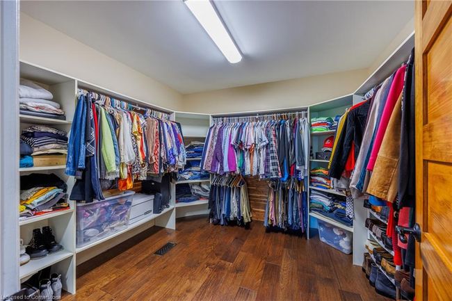 1285 Cockshutt Rd, House other with 6 bedrooms, 7 bathrooms and 40 parking in Simcoe ON | Image 30