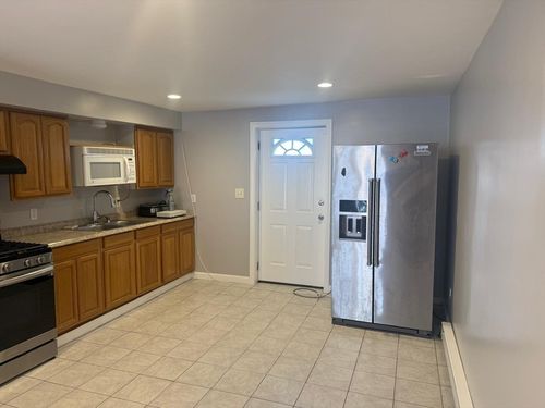 2-88 Harrison St, Fall River, MA, 02723-2134 | Card Image
