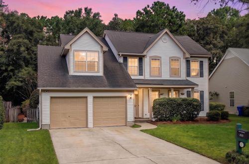 3293 Heathland Way, Mount Pleasant, SC, 29466-8984 | Card Image