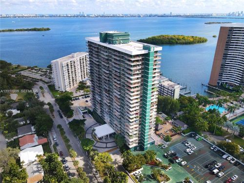 404-780 Ne 69th St, Miami, FL, 33138-5751 | Card Image