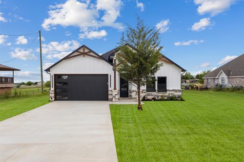 8644 Kelly Ln, Alvarado, TX, 76009-8796 | Card Image