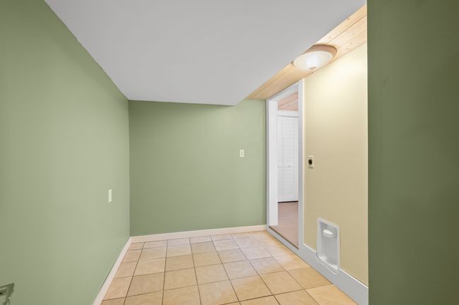 Laundry Room | Image 35