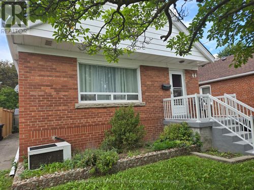 44 Janet Boulevard, Toronto (Wexford-Maryvale), ON, M1R1H6 | Card Image