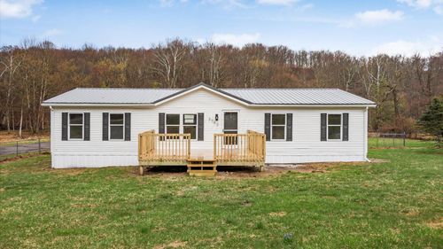 3750 Cannelville Rd, Roseville, OH, 43777-9520 | Card Image