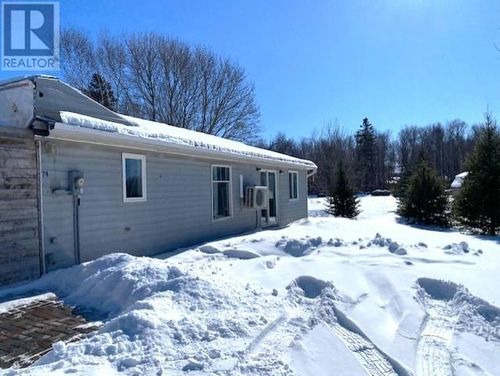 72-74 Andrews Dr, Kensington, PE, C0B1M0 | Card Image