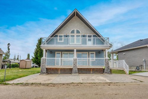 55 White Pelican Way, Vulcan County, AB, T0L2B0 | Card Image