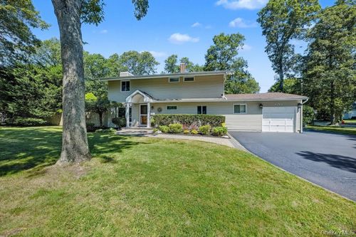 1 Deepdale Dr, Commack, NY, 11725-5505 | Card Image
