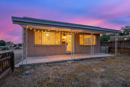 2905 Burton Avenue Se, Albuquerque, NM, 87106 | Card Image