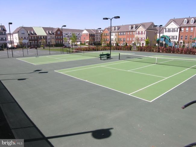 623-B - 623 Main St, Townhouse with 3 bedrooms, 3 bathrooms and null parking in GAITHERSBURG MD | Image 33