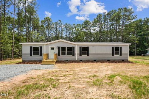 720 Myrtle Road, Roseboro, NC, 28382 | Card Image