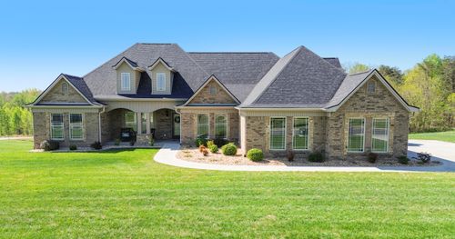 24 Shimmering Moon Dr, Somerset, KY, 42503-6467 | Card Image