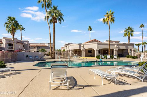 252-9151 W Greenway Rd, Peoria, AZ, 85381-3717 | Card Image