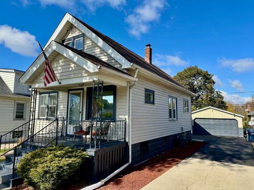 164 W Howard Ave, Milwaukee, WI, 53207-3869 | Card Image