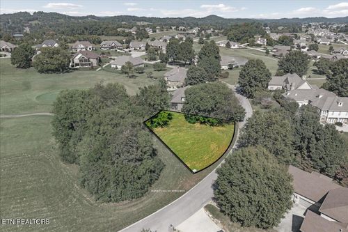 228 Osprey Cir, Vonore, TN, 37885-2050 | Card Image