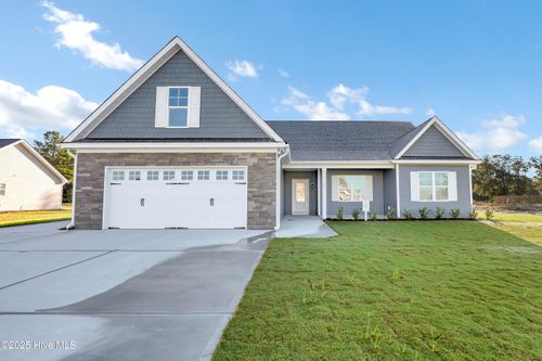 71 Talbert Dr, Rocky Point, NC, 28457-6047 | Card Image