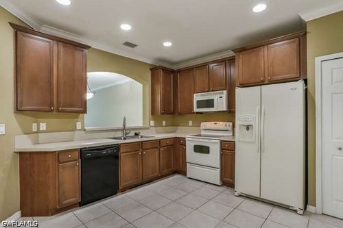 17546 Cherry Ridge Ln, FORT MYERS, FL, 33967-5132 | Card Image