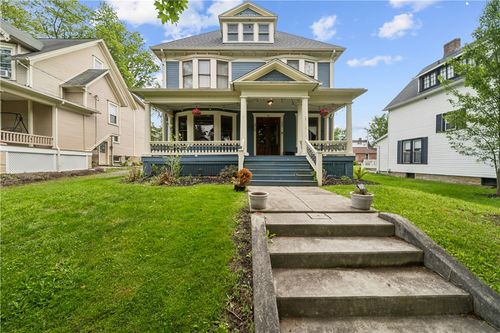 221 Tioga Street, Westmont Hilltop School District, PA, 15905 | Card Image