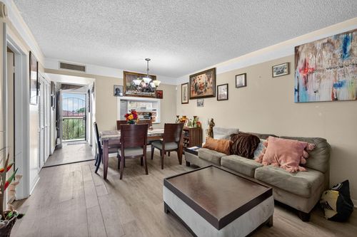 apt-405-3051 Nw 46th Ave, Lauderdale Lakes, FL, 33313-1854 | Card Image