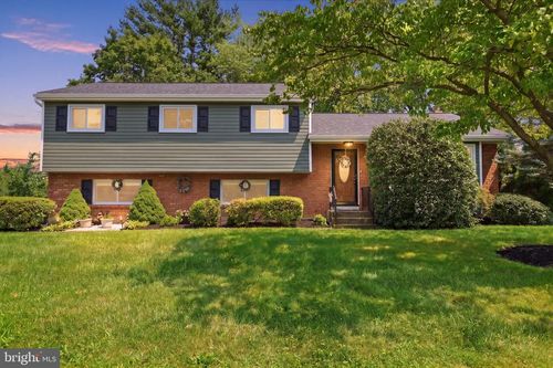 298 Hickory Rd, Yardley, PA, 19067-3409 | Card Image