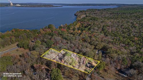 3 Hollye Ln, Dardanelle, AR, 72834 | Card Image
