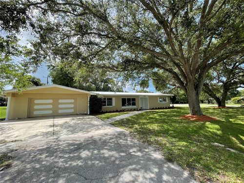 809 Se 8th Ave, OKEECHOBEE, FL, 34974-5301 | Card Image