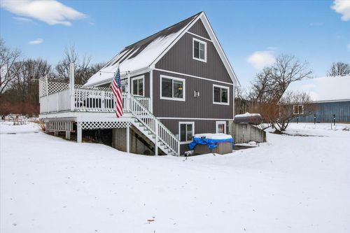 740 N Rolland Rd, Weidman, MI, 48893-9613 | Card Image