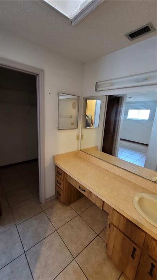 2212 Atrium Cir, House other with 3 bedrooms, 2 bathrooms and null parking in ORLANDO FL | Image 10