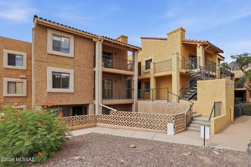 137-8263 N Oracle Rd, Tucson, AZ, 85704-6400 | Card Image