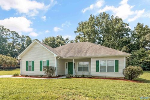 1386 Harvest Rd, Harvest, AL, 35749-9257 | Card Image