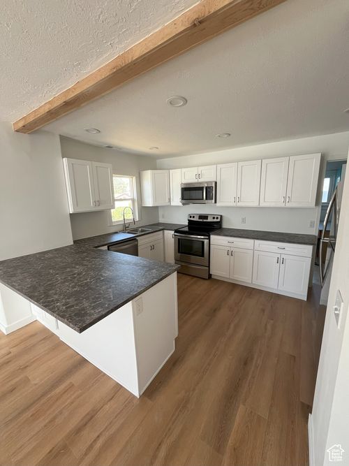 4401 S 700 E, Murray, UT, 84107-3007 | Card Image