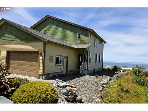 29026 Vizcaino Ct, Gold Beach, OR, 97444 | Card Image