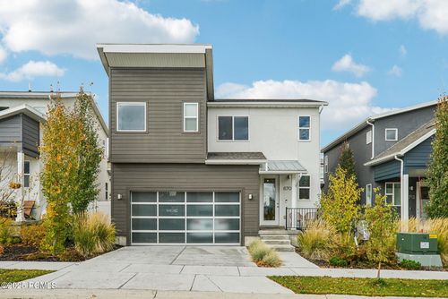 6705 Serviceberry Dr, Park City, UT, 84098-1379 | Card Image