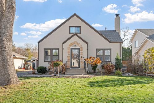 6915 12th Ave S, Richfield, MN, 55423-2608 | Card Image