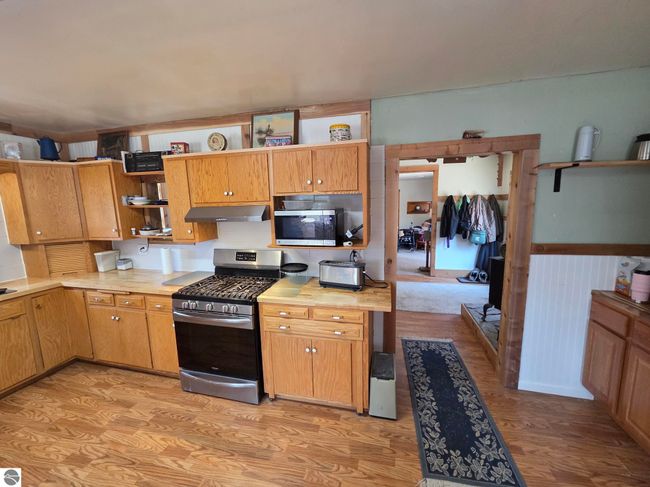 4280 Westview Dr, House other with 3 bedrooms, 1 bathrooms and null parking in Lake MI | Image 10