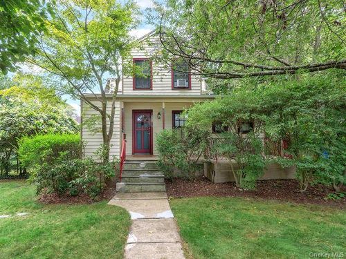 171 8th Ave, Sea Cliff, NY, 11579-1336 | Card Image