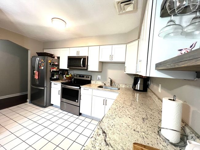 15 - 15 Cobblestone Ln, Condo with 2 bedrooms, 2 bathrooms and 2 parking in Worcester MA | Image 7