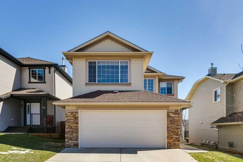 63 Westmount Cir, Okotoks, AB, T1S0B7 | Card Image