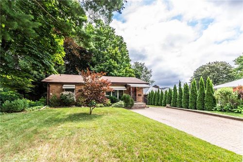 5 Pinehurst Ave, Simcoe, ON, N3Y3T5 | Card Image