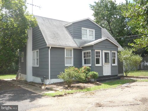 30 Hartford Rd, Delran, NJ, 08075-1874 | Card Image