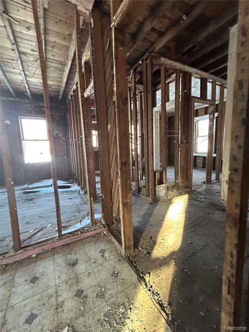 11384 Belleterre Street, Detroit, MI, 48204 | Card Image