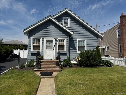 42 Saint Marks Ave, Freeport, NY, 11520-5408 | Card Image