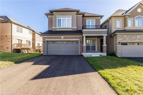 3 Stokes Rd, Paris, ON, N3L0L9 | Card Image