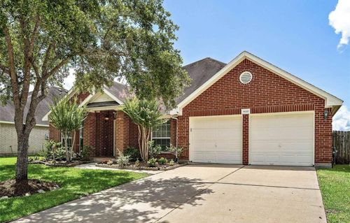 9010 Carriage Point Dr, Sugar Land, TX, 77479-3298 | Card Image