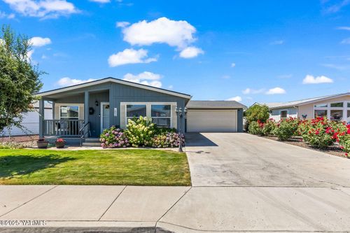 1802 S 70th Ave, Yakima, WA, 98908-5517 | Card Image